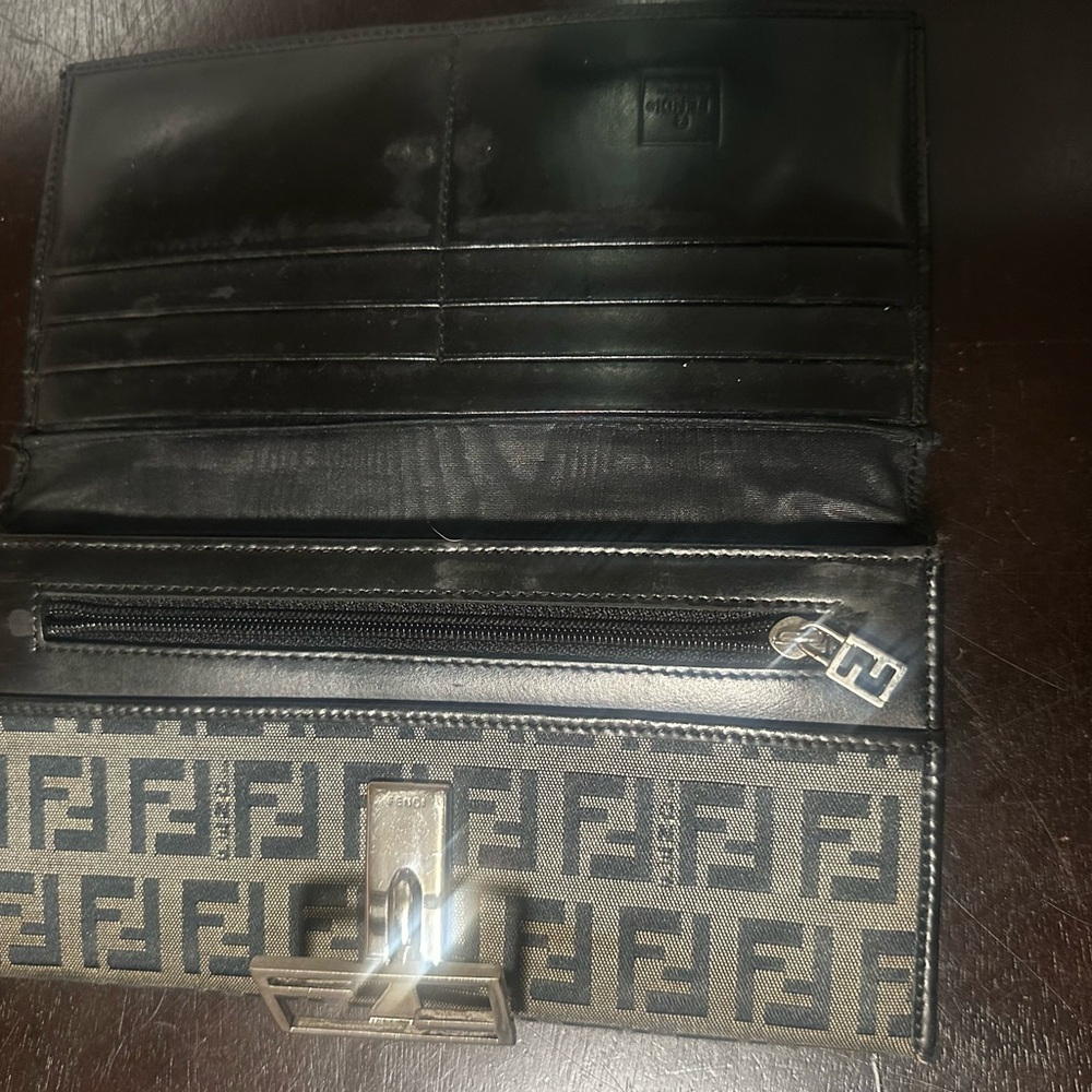 Fendi Black and Brown Monogram Clutch - Picture 2 of 9